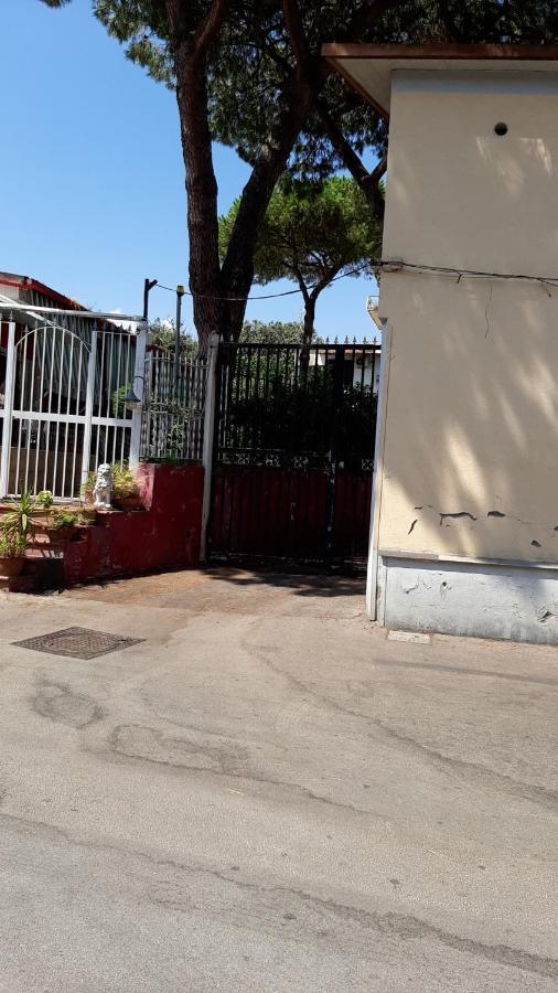 Villa La Casa Di Nino Portici Exterior foto